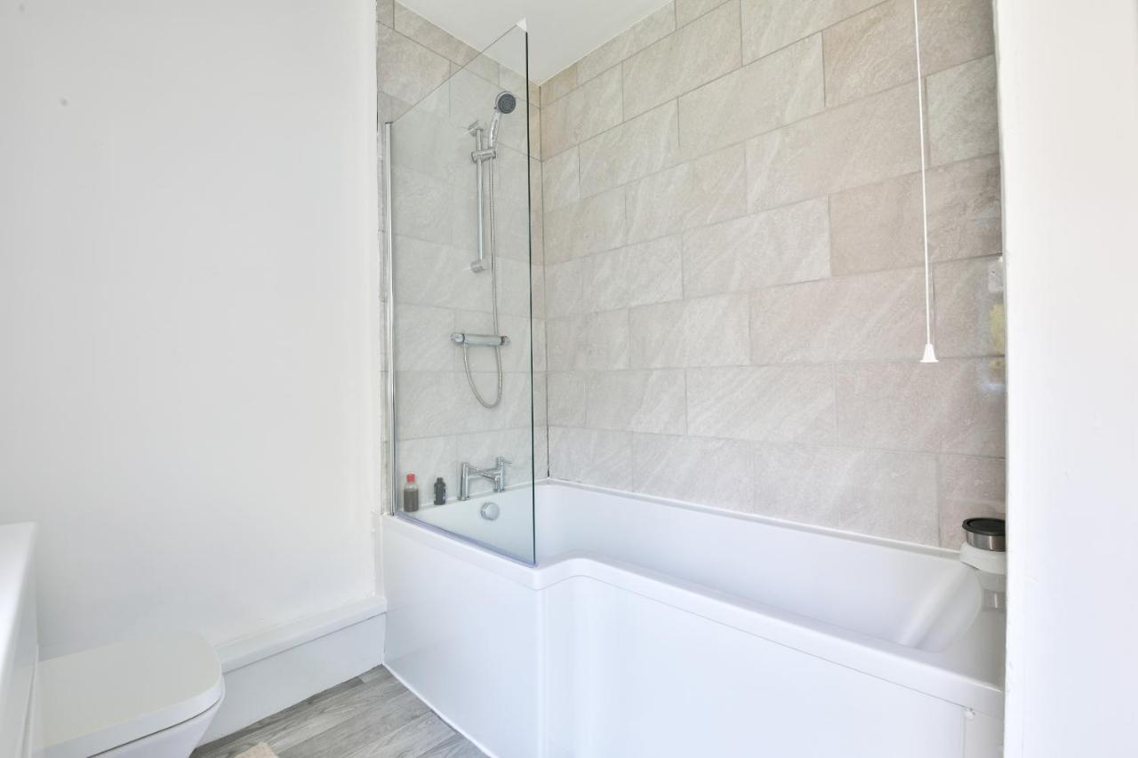 Spacious 3 Bedroom Close To Cardiff City Centre Eksteriør billede